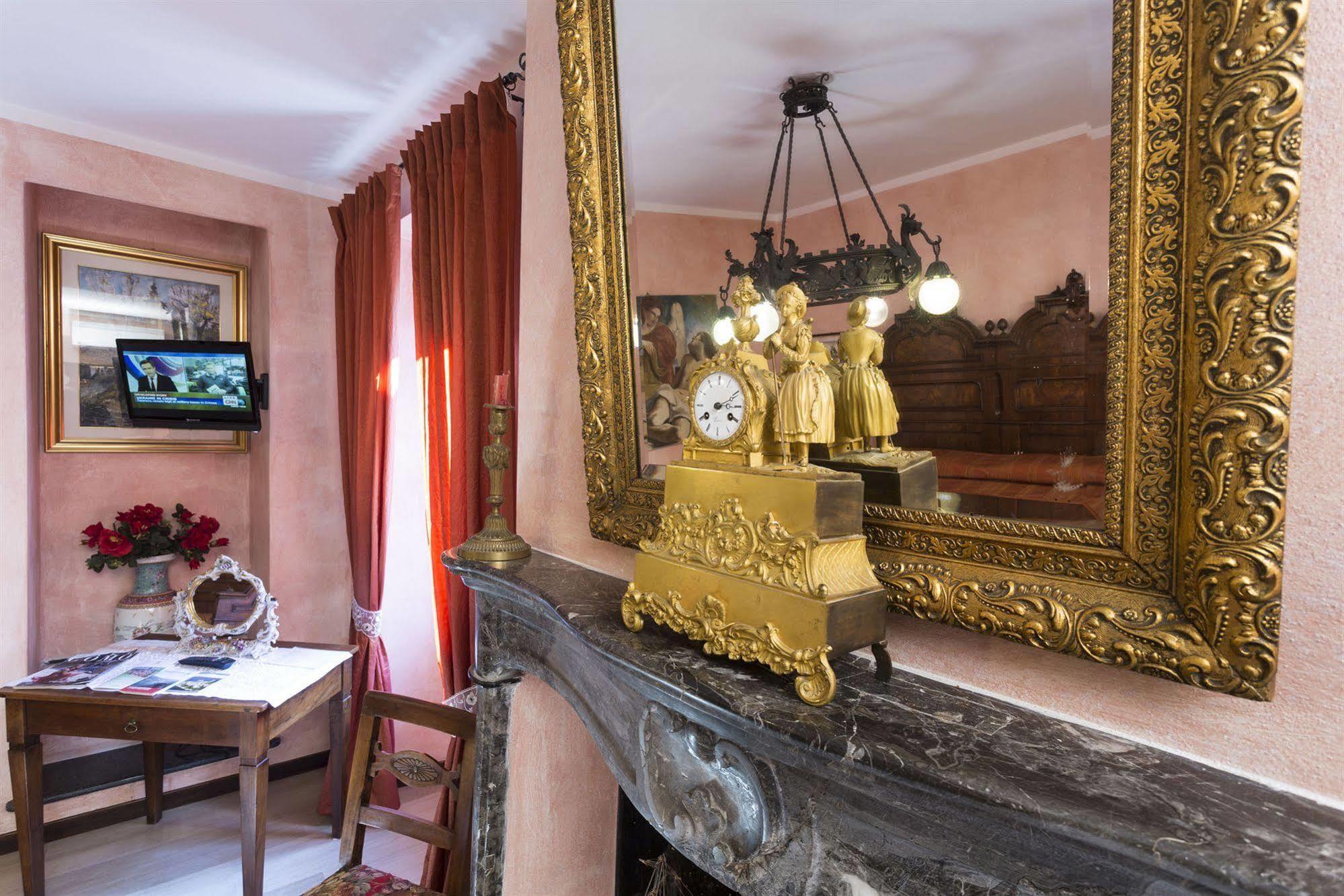 B&B - Foresteria - Frontelago Lake Como Mandello del Lario Bagian luar foto