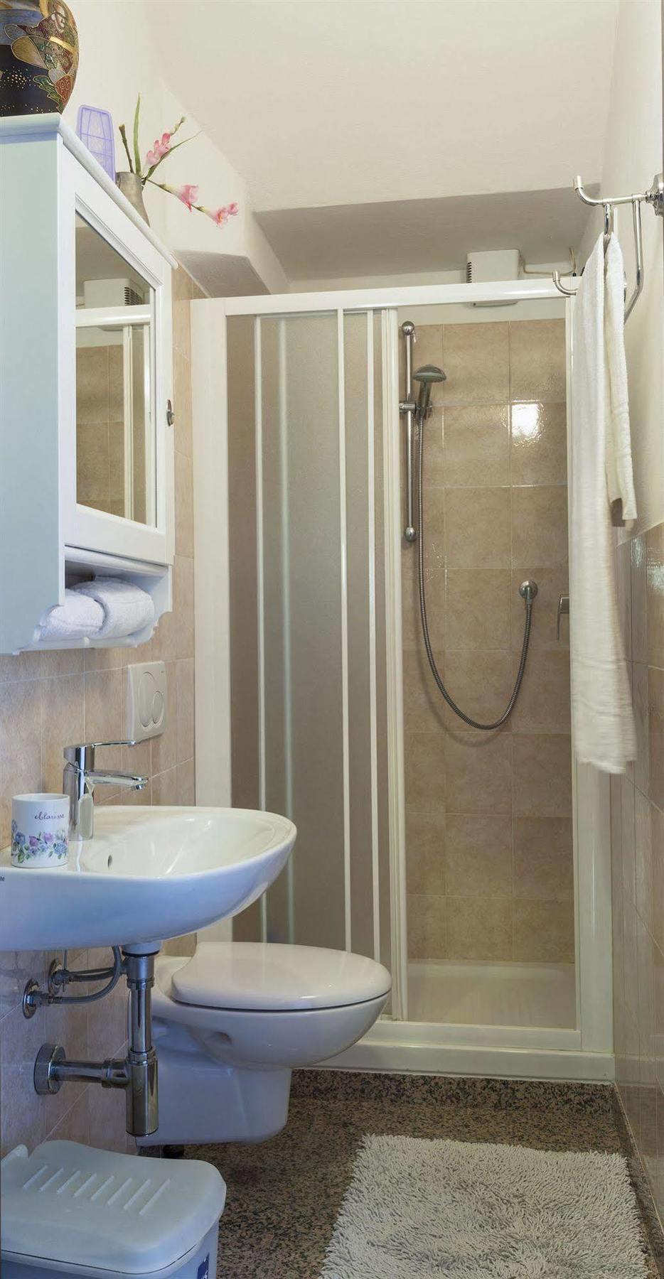 B&B - Foresteria - Frontelago Lake Como Mandello del Lario Bagian luar foto